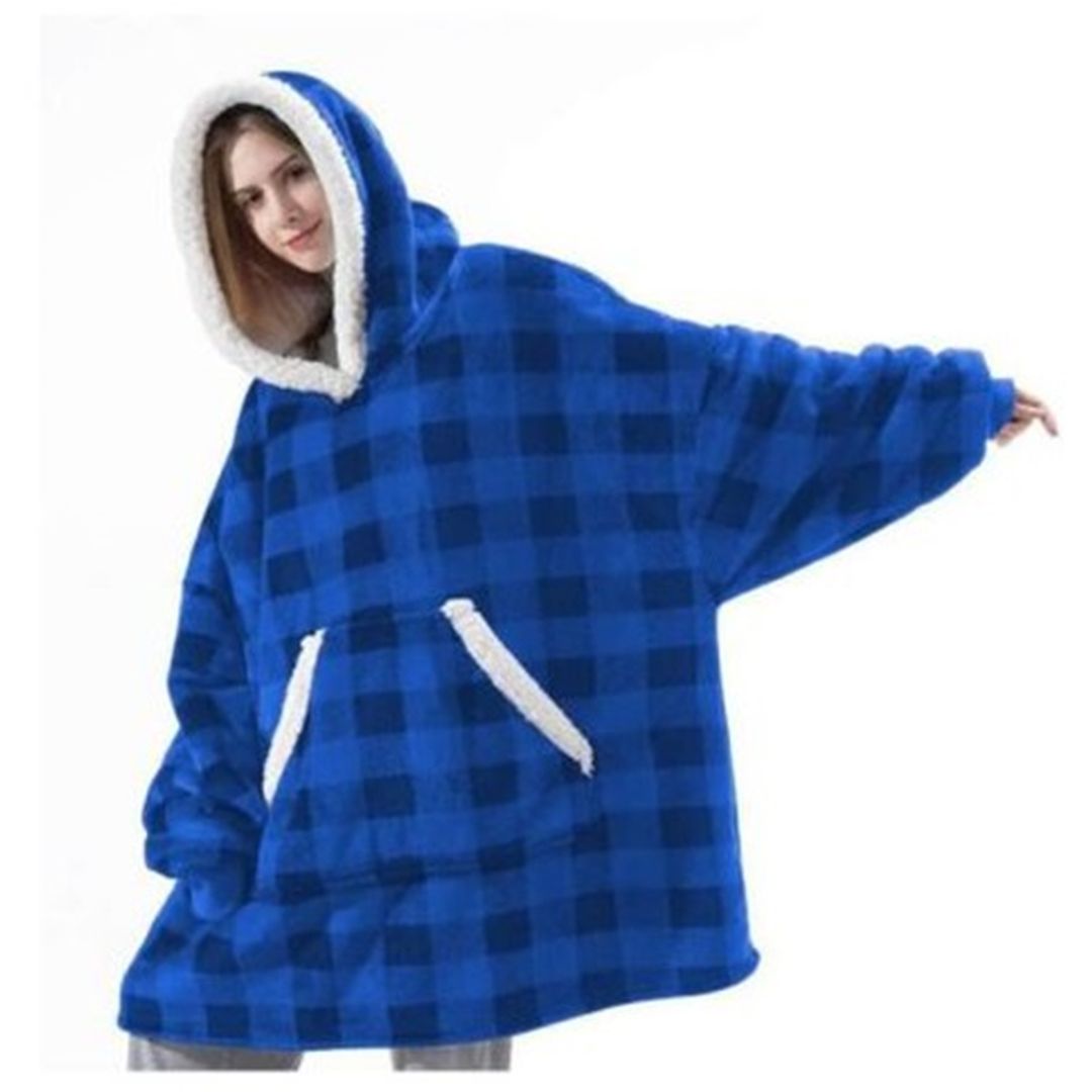 Βελούδινη κουβέρτα με μανίκια και κουκούλα 70x90cm μπλε/μαύρο